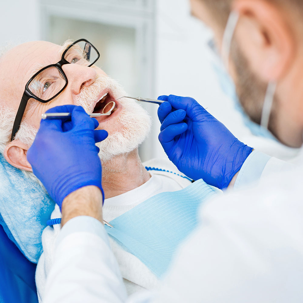 Knocked-out tooth treatment in Downey