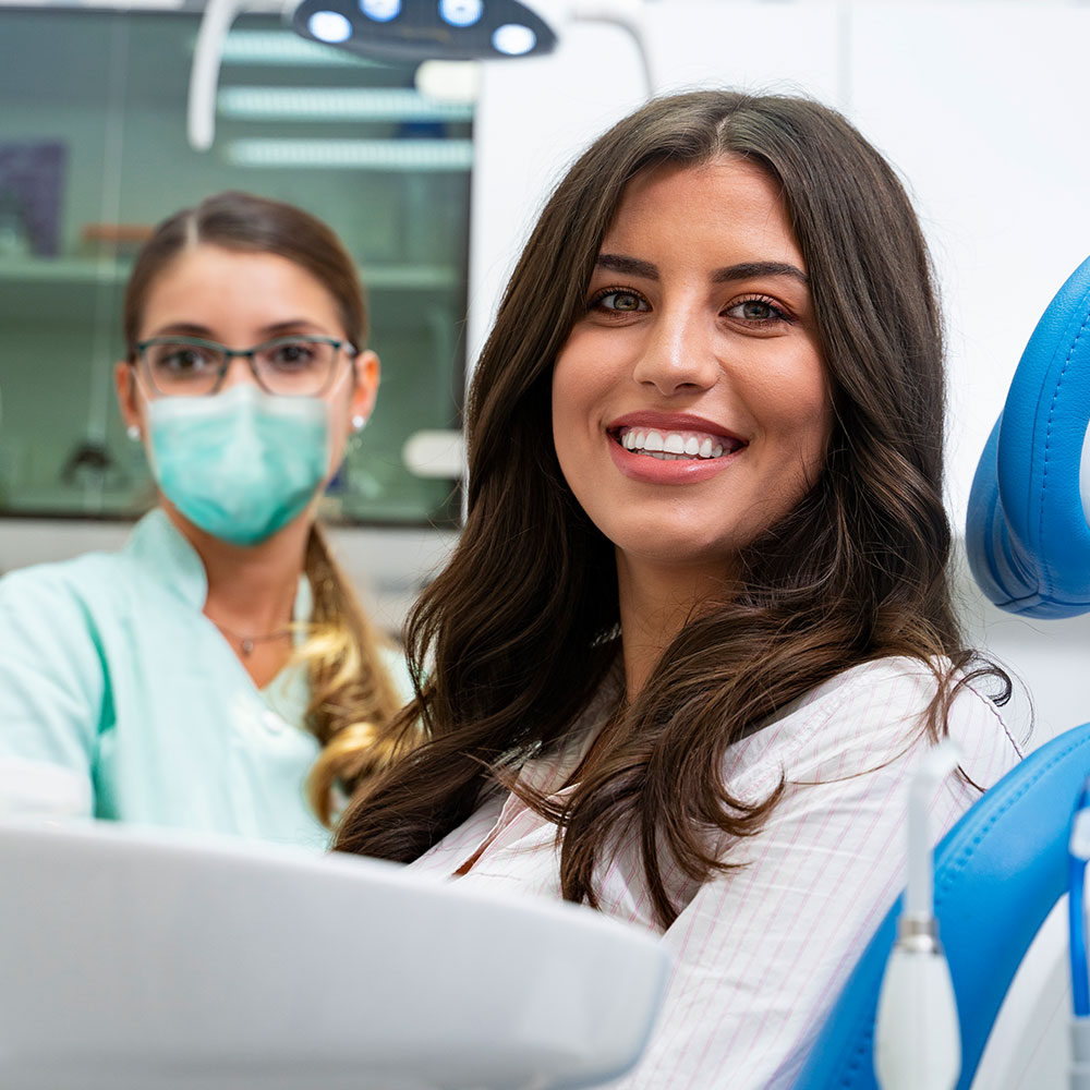Emergency dentist patient near Huntington Park